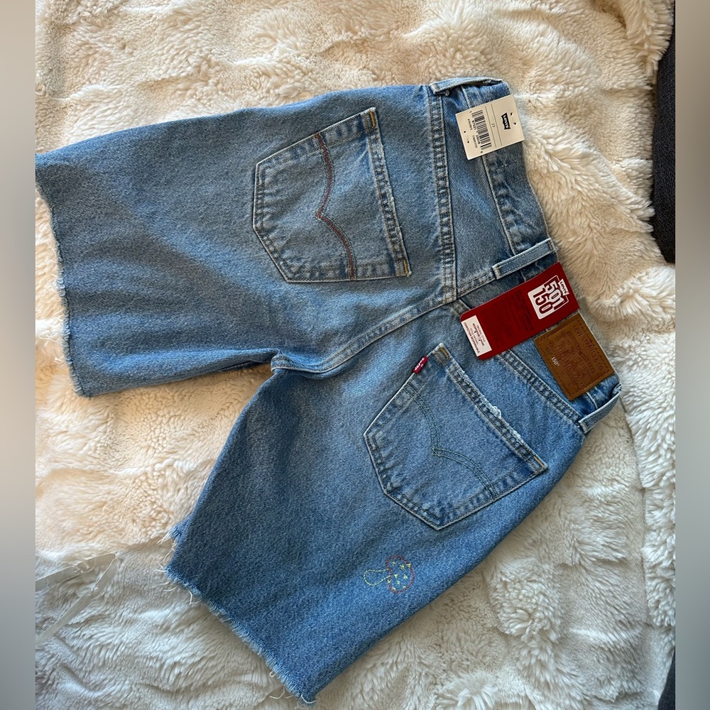Levi’s 90’s 501 - Picture 3 of 4